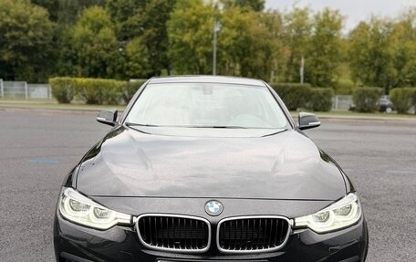 BMW 3 серия, 2018 год, 2 450 000 рублей, 2 фотография