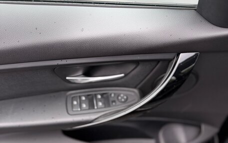 BMW 3 серия, 2018 год, 2 450 000 рублей, 12 фотография