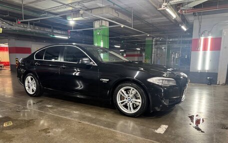 BMW 5 серия, 2011 год, 1 980 000 рублей, 3 фотография