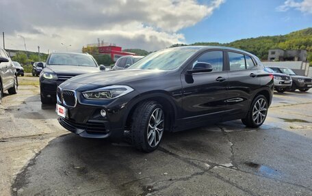BMW X2, 2018 год, 2 800 000 рублей, 3 фотография