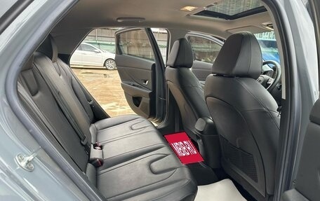 Hyundai Elantra, 2022 год, 1 670 000 рублей, 16 фотография