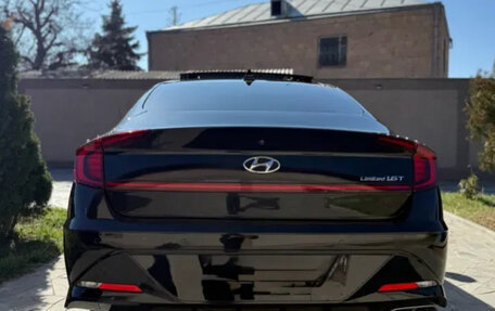 Hyundai Sonata VIII, 2021 год, 2 350 000 рублей, 3 фотография