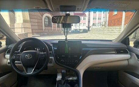 Toyota Camry, 2022 год, 3 450 000 рублей, 8 фотография