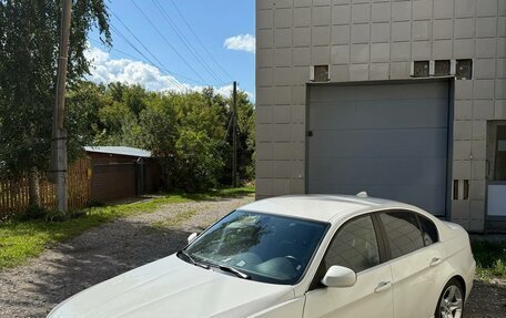 BMW 3 серия, 2011 год, 750 000 рублей, 4 фотография