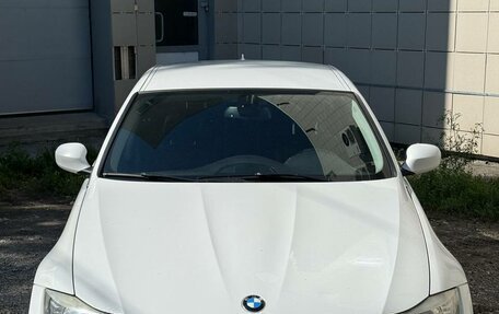 BMW 3 серия, 2011 год, 750 000 рублей, 3 фотография