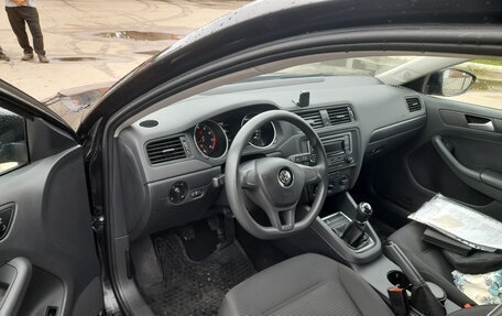 Volkswagen Jetta VI, 2015 год, 870 000 рублей, 2 фотография