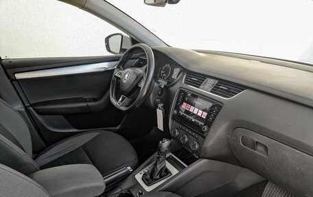Skoda Octavia, 2019 год, 1 690 000 рублей, 13 фотография