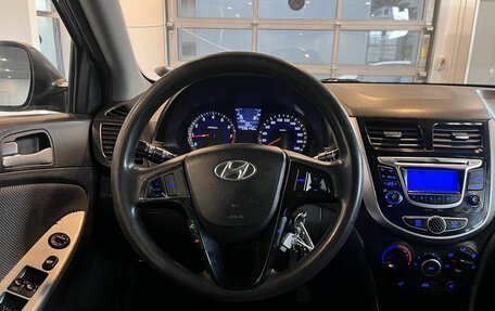 Hyundai Solaris II рестайлинг, 2012 год, 435 000 рублей, 10 фотография