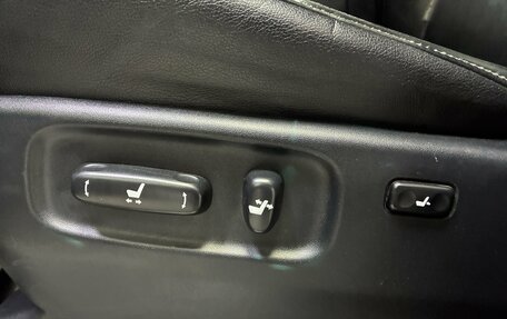 Toyota Land Cruiser 200, 2011 год, 2 499 000 рублей, 13 фотография