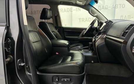 Toyota Land Cruiser 200, 2011 год, 2 499 000 рублей, 10 фотография