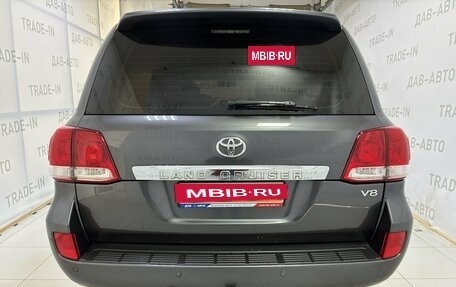 Toyota Land Cruiser 200, 2011 год, 2 499 000 рублей, 5 фотография