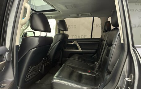 Toyota Land Cruiser 200, 2011 год, 2 499 000 рублей, 23 фотография