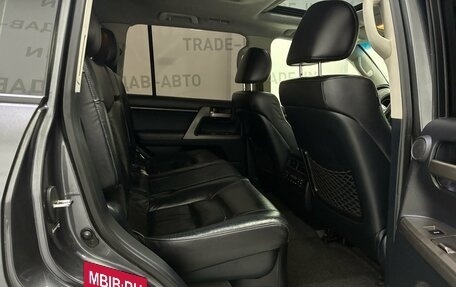 Toyota Land Cruiser 200, 2011 год, 2 499 000 рублей, 21 фотография