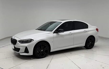 BMW 1 серия, 2022 год, 1 500 880 рублей, 5 фотография