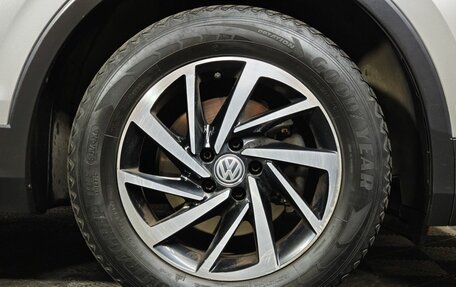 Volkswagen Tiguan II, 2018 год, 1 549 000 рублей, 9 фотография
