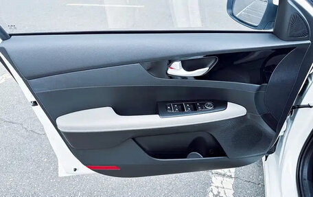 KIA K3, 2023 год, 1 240 013 рублей, 6 фотография