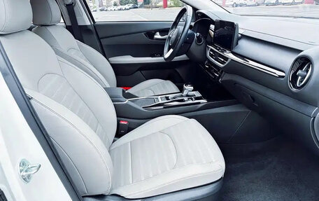 KIA K3, 2023 год, 1 240 013 рублей, 14 фотография