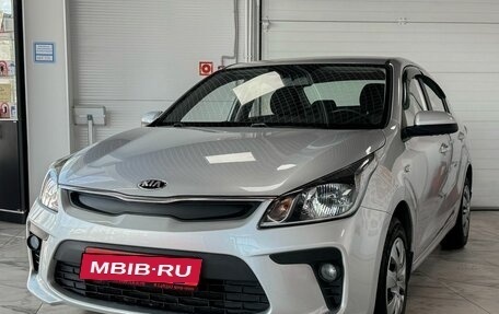 KIA Rio IV, 2018 год, 1 089 000 рублей, 2 фотография