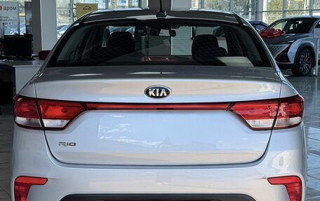 KIA Rio IV, 2018 год, 1 089 000 рублей, 5 фотография