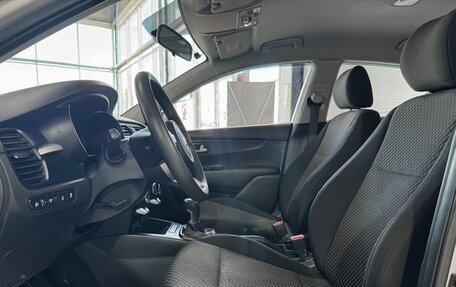 KIA Rio IV, 2018 год, 1 089 000 рублей, 8 фотография
