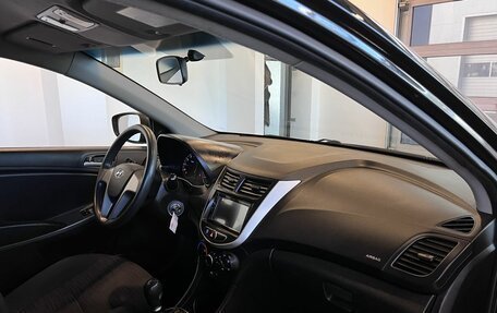 Hyundai Solaris II рестайлинг, 2016 год, 900 000 рублей, 12 фотография
