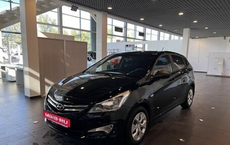 Hyundai Solaris II рестайлинг, 2016 год, 900 000 рублей, 7 фотография