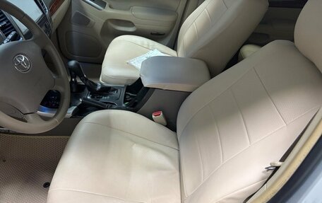 Toyota Land Cruiser Prado 120 рестайлинг, 2006 год, 1 499 000 рублей, 6 фотография