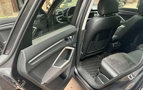 Audi Q3, 2023 год, 2 590 000 рублей, 17 фотография