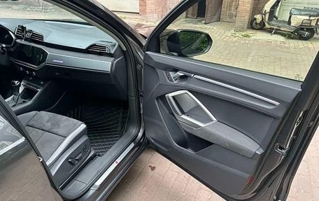 Audi Q3, 2023 год, 2 590 000 рублей, 15 фотография
