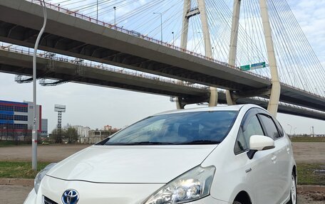 Toyota Prius Alpha I (ZVW40/41), 2012 год, 1 100 000 рублей, 4 фотография