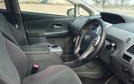 Toyota Prius Alpha I (ZVW40/41), 2012 год, 1 100 000 рублей, 10 фотография