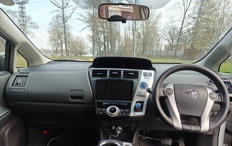 Toyota Prius Alpha I (ZVW40/41), 2012 год, 1 100 000 рублей, 9 фотография