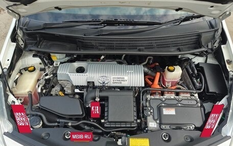 Toyota Prius Alpha I (ZVW40/41), 2012 год, 1 100 000 рублей, 13 фотография