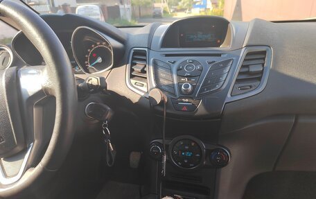 Ford Fiesta, 2016 год, 850 000 рублей, 8 фотография