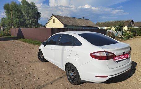 Ford Fiesta, 2016 год, 850 000 рублей, 3 фотография