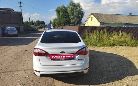 Ford Fiesta, 2016 год, 850 000 рублей, 4 фотография