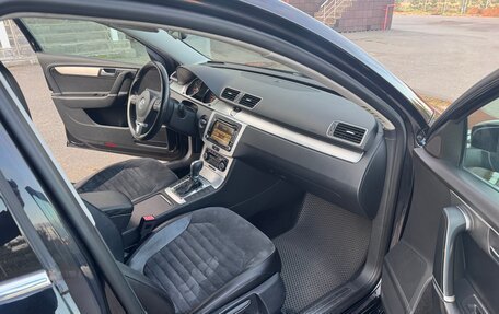 Volkswagen Passat B7, 2011 год, 935 000 рублей, 16 фотография