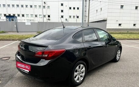 Opel Astra J, 2013 год, 720 000 рублей, 5 фотография
