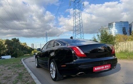 Jaguar XJ IV (X351), 2016 год, 2 600 000 рублей, 3 фотография