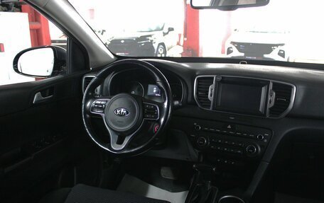 KIA Sportage IV рестайлинг, 2018 год, 1 899 000 рублей, 9 фотография
