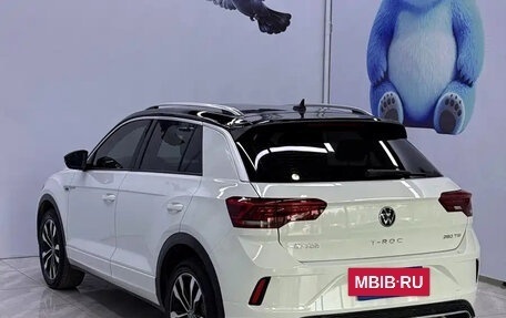 Volkswagen T-Roc I, 2022 год, 1 550 013 рублей, 4 фотография