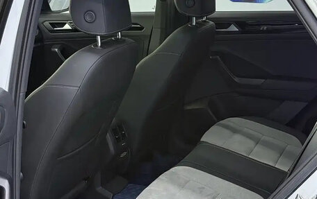 Volkswagen T-Roc I, 2022 год, 1 550 013 рублей, 17 фотография