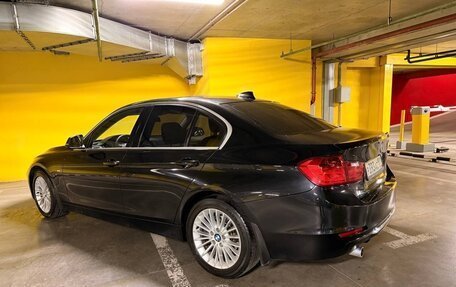 BMW 3 серия, 2012 год, 1 465 000 рублей, 17 фотография