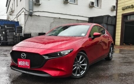 Mazda 3, 2019 год, 1 700 000 рублей, 1 фотография