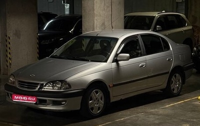 Toyota Avensis III рестайлинг, 1998 год, 390 000 рублей, 1 фотография