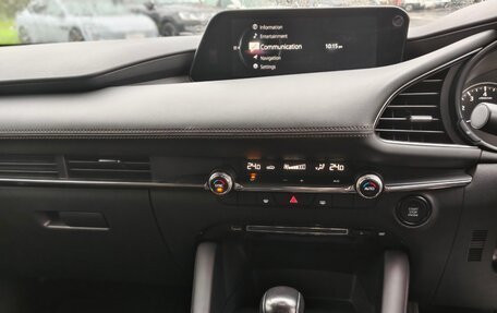 Mazda 3, 2019 год, 1 700 000 рублей, 15 фотография