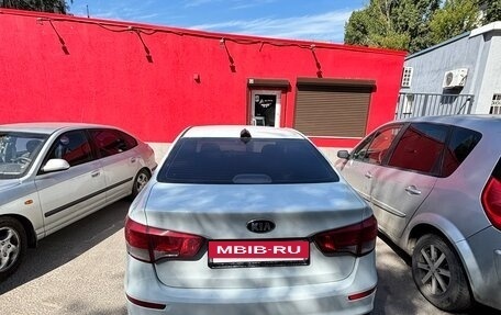 KIA Rio IV, 2017 год, 1 000 050 рублей, 2 фотография