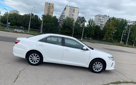 Toyota Camry, 2016 год, 1 700 000 рублей, 4 фотография