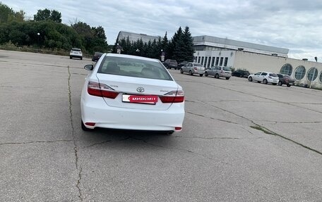 Toyota Camry, 2016 год, 1 700 000 рублей, 3 фотография