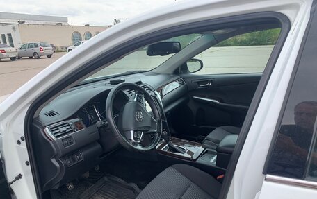 Toyota Camry, 2016 год, 1 700 000 рублей, 8 фотография